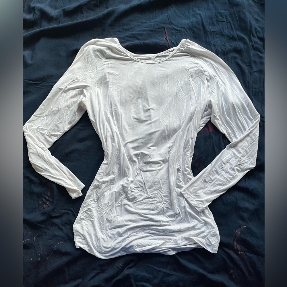Lululemon yoga top